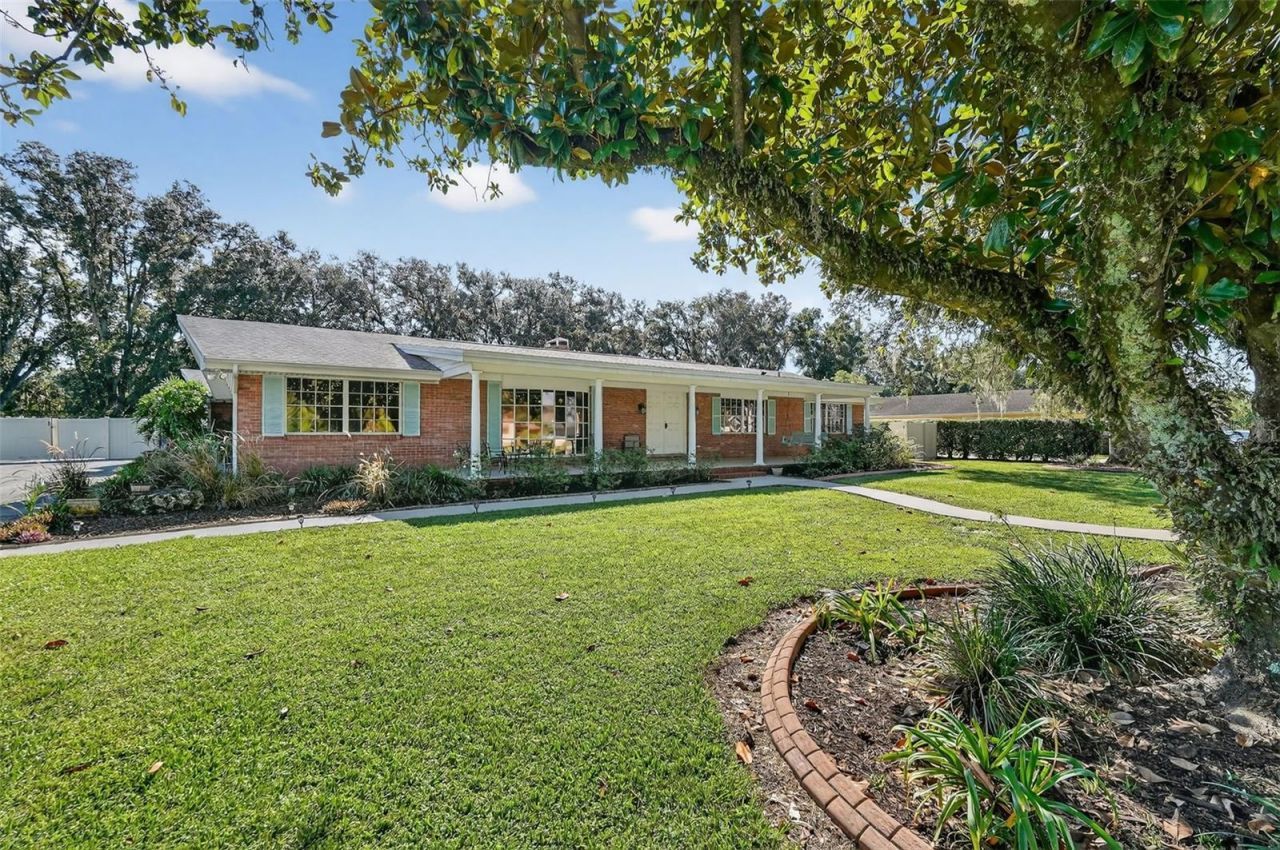 639 Howard Avenue, Lakeland, FL 33815 Photo