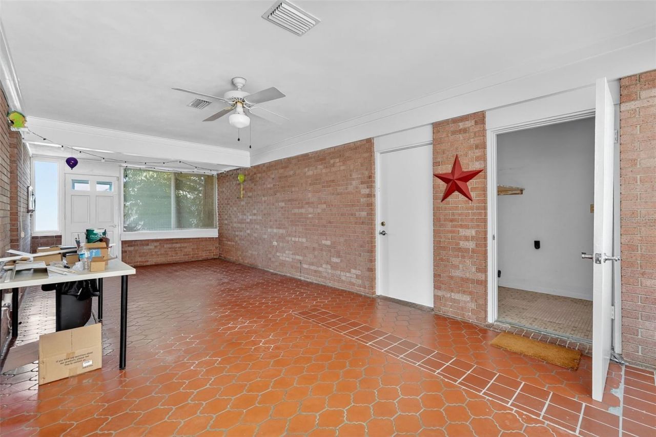 639 Howard Avenue, Lakeland, FL 33815 Photo