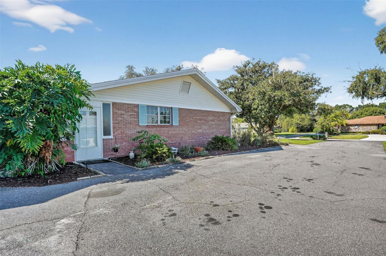 639 Howard Avenue, Lakeland, FL 33815 Photo