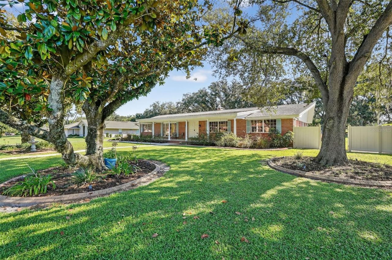 639 Howard Avenue, Lakeland, FL 33815 Photo