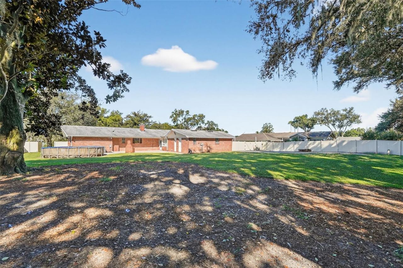 639 Howard Avenue, Lakeland, FL 33815 Photo