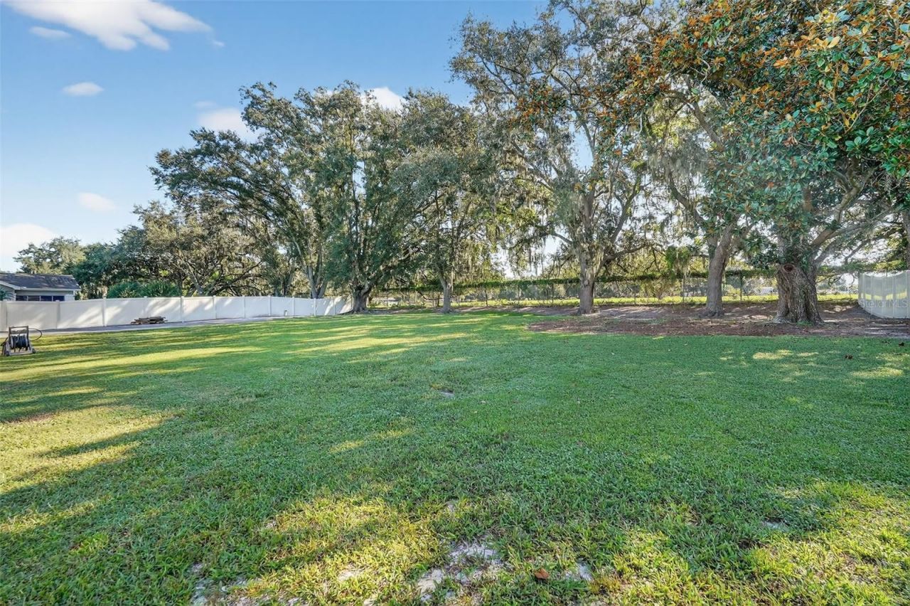 639 Howard Avenue, Lakeland, FL 33815 Photo