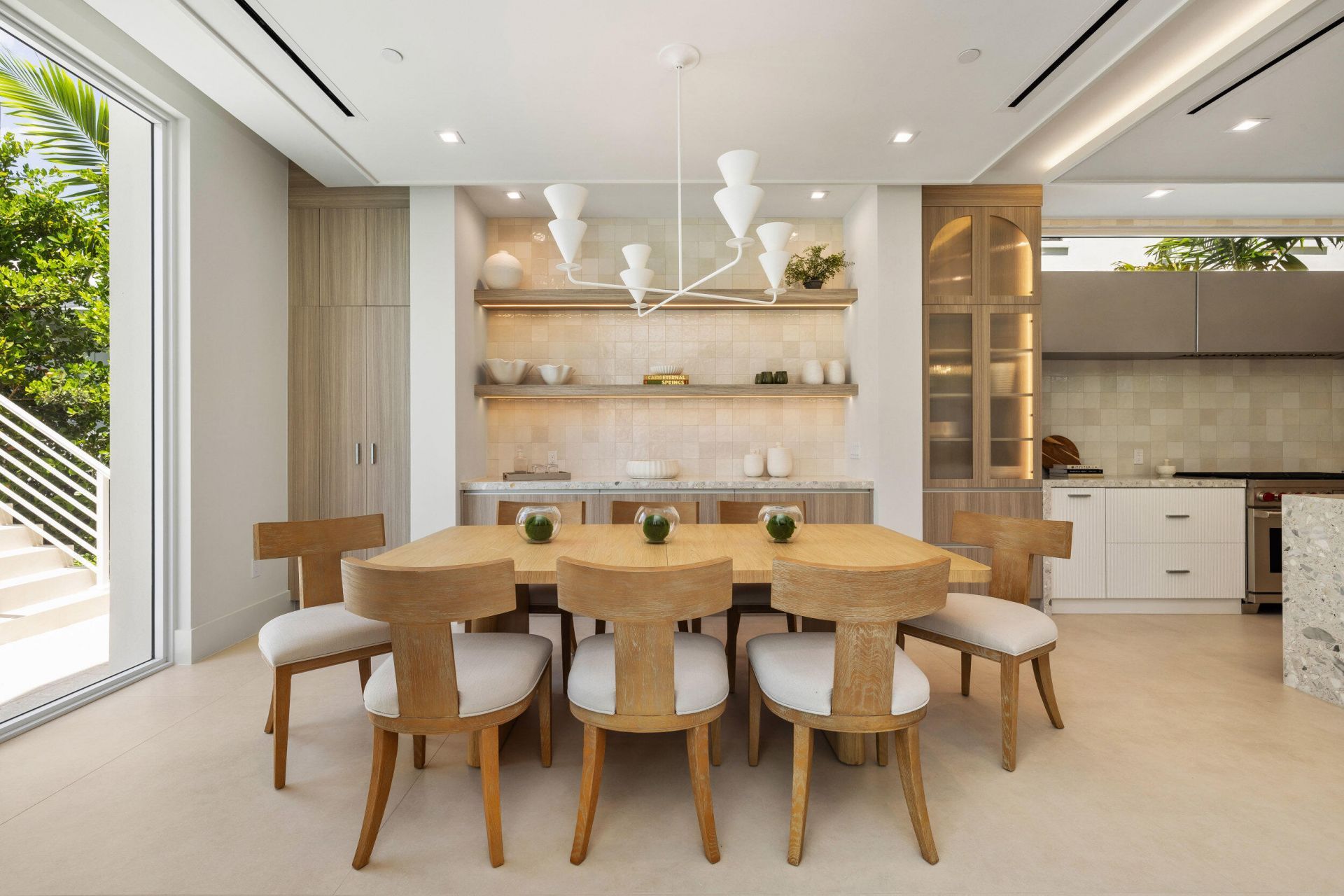 812 Palm Trail, Delray Beach, FL 33483 Photo