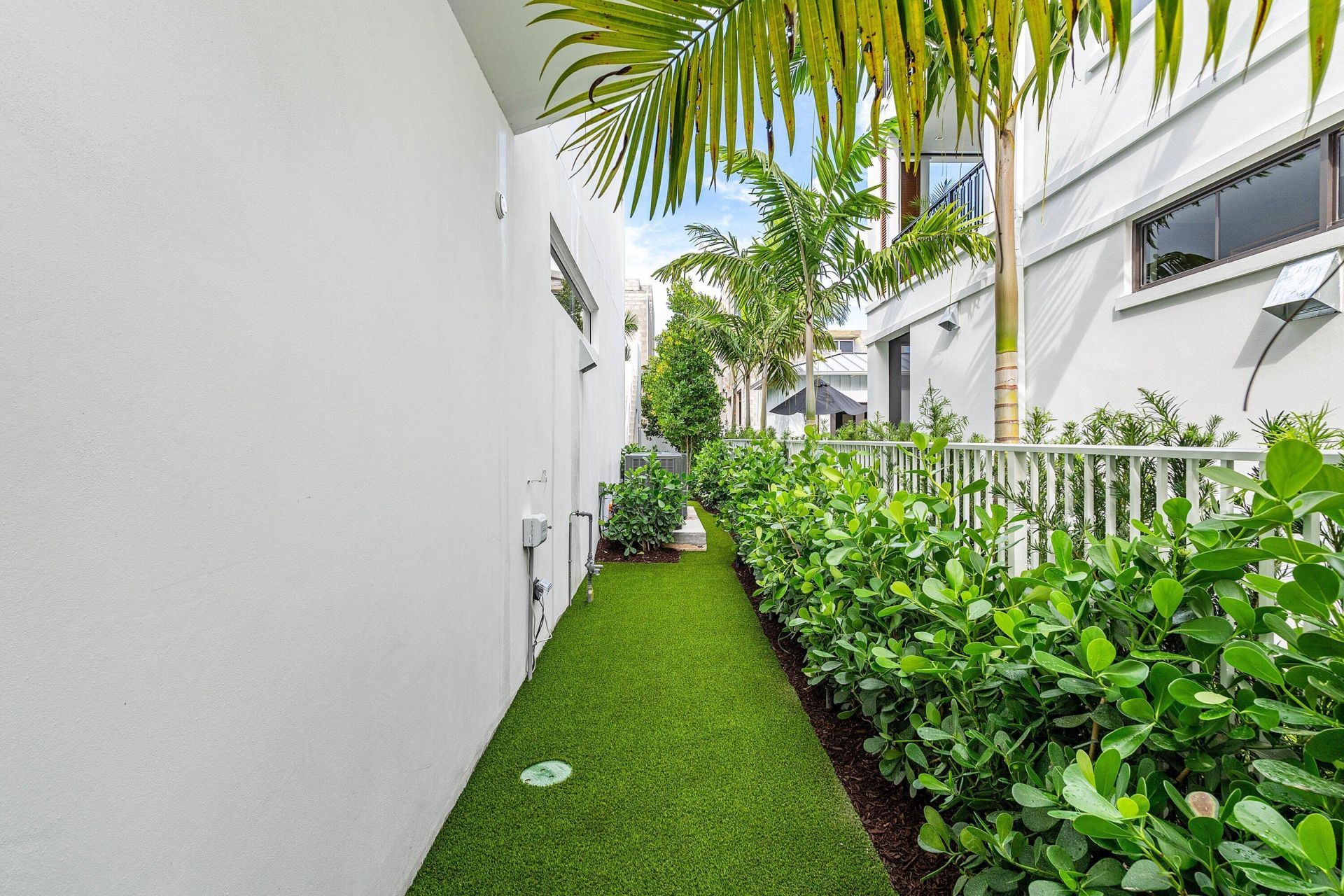 812 Palm Trail, Delray Beach, FL 33483 Photo