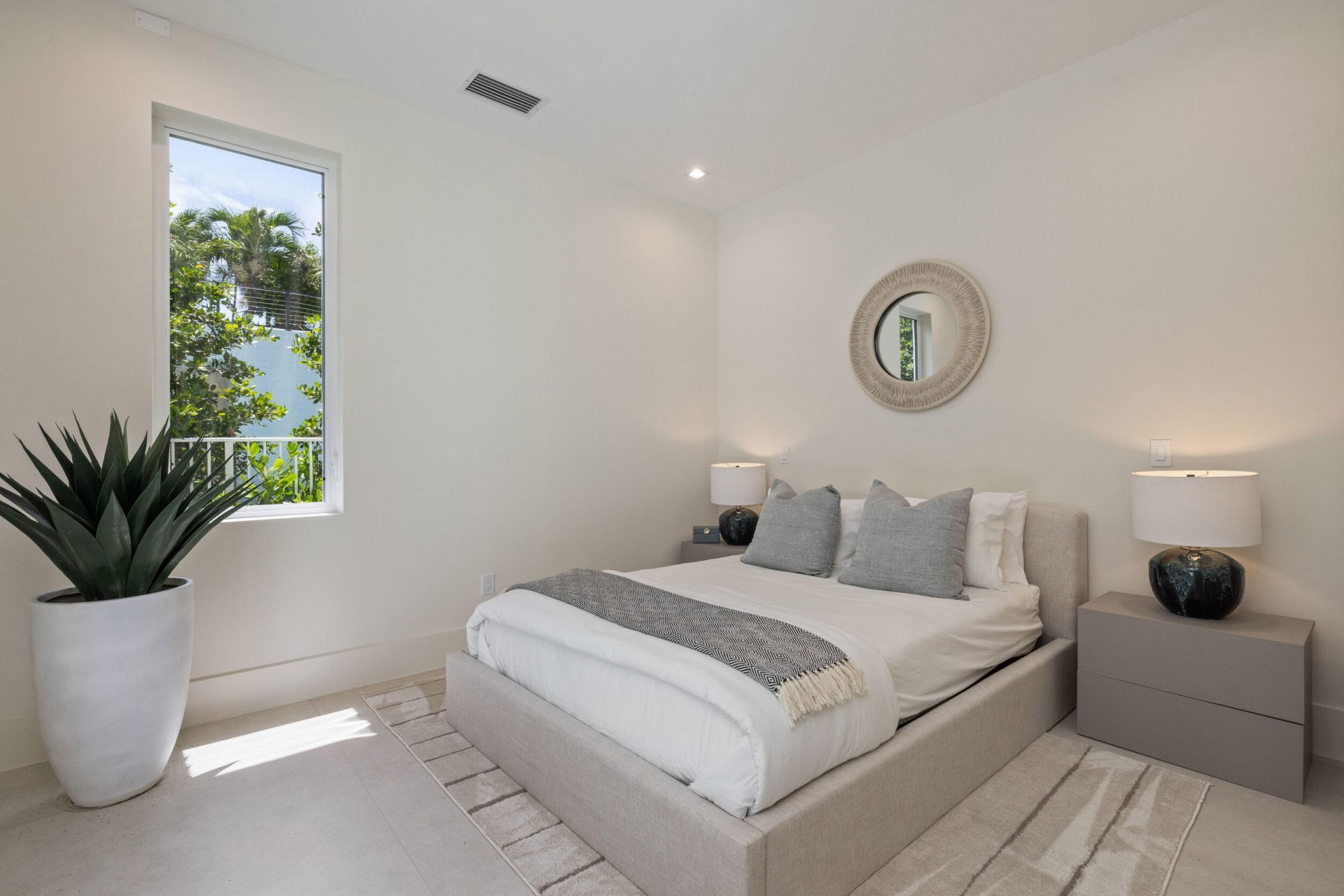 812 Palm Trail, Delray Beach, FL 33483 Photo