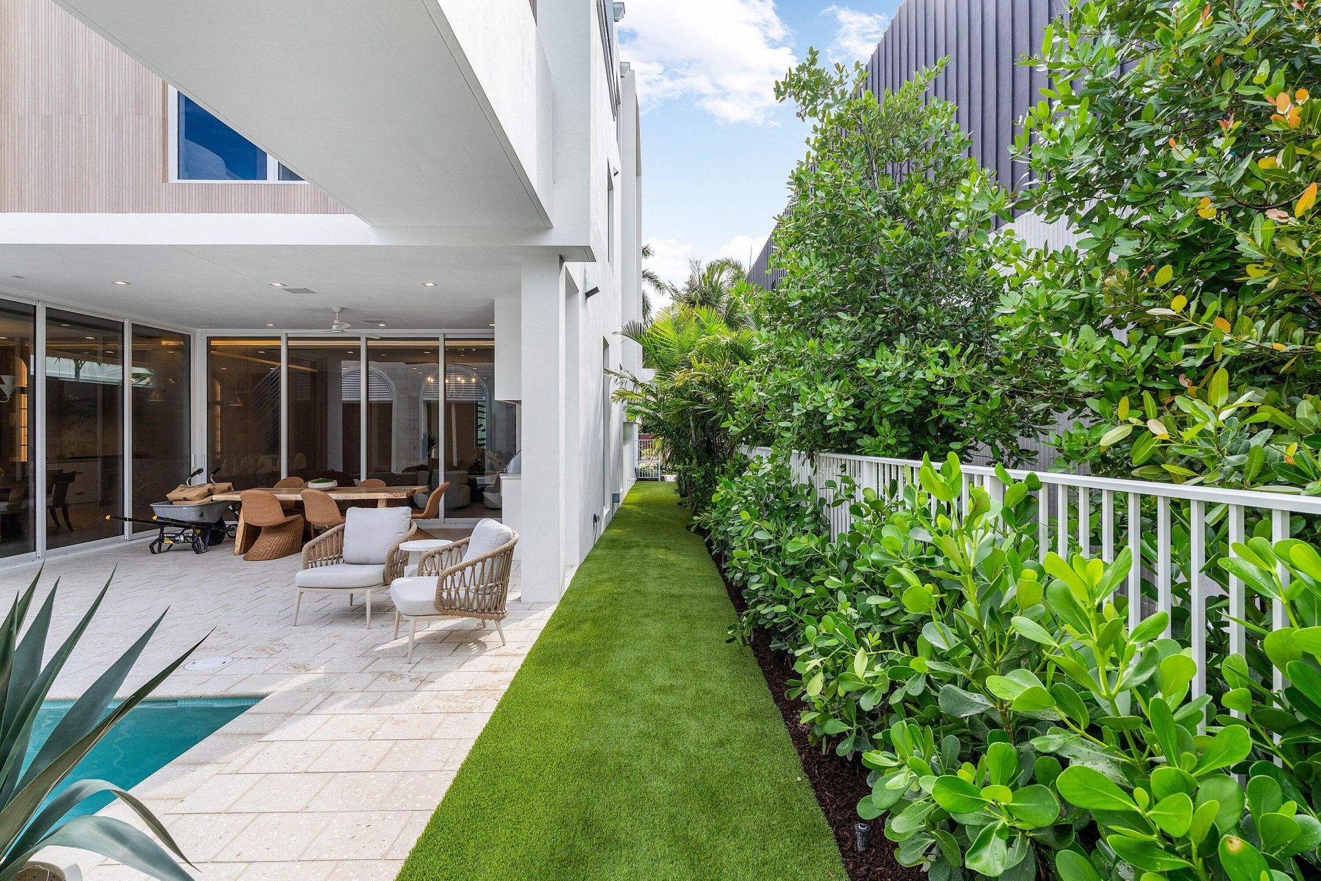 812 Palm Trail, Delray Beach, FL 33483 Photo