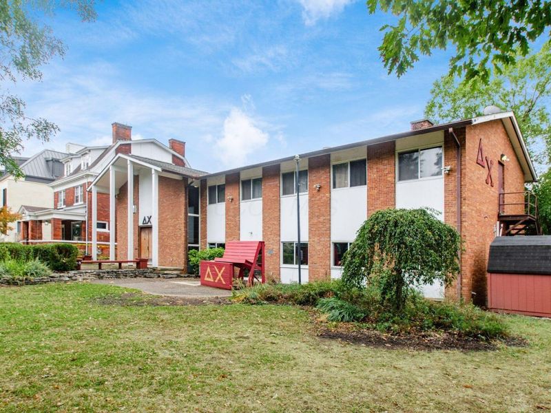 191 E 15th Avenue, Columbus, OH 43201 Photo 1