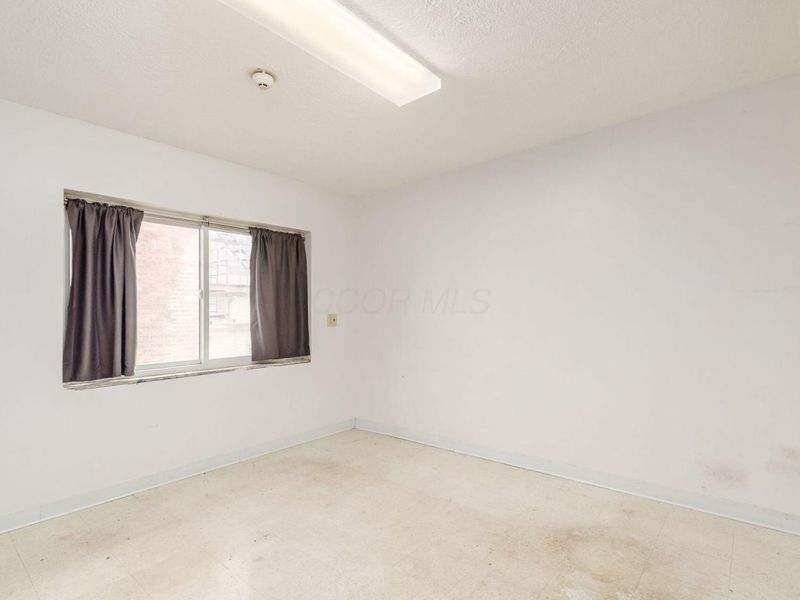 191 E 15th Avenue, Columbus, OH 43201 Photo 31