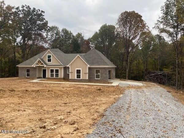 707 Pigeon Roost Road, Coldwater, MS 38618