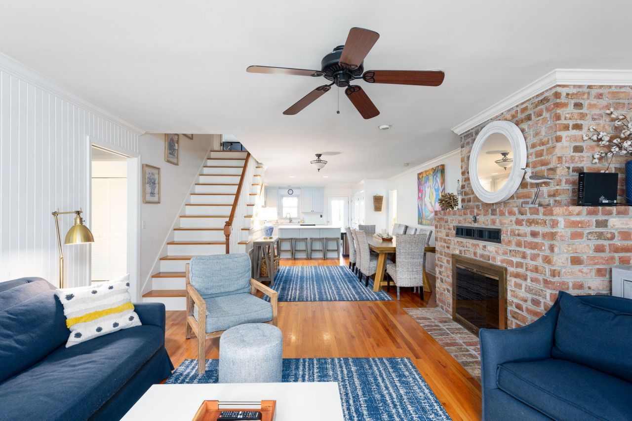 2108 Ion Avenue Photo 7