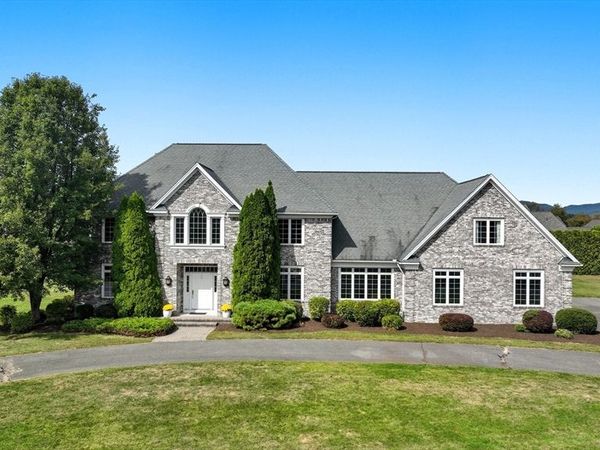 4 Sunrise Cir, South Hadley, MA 01075