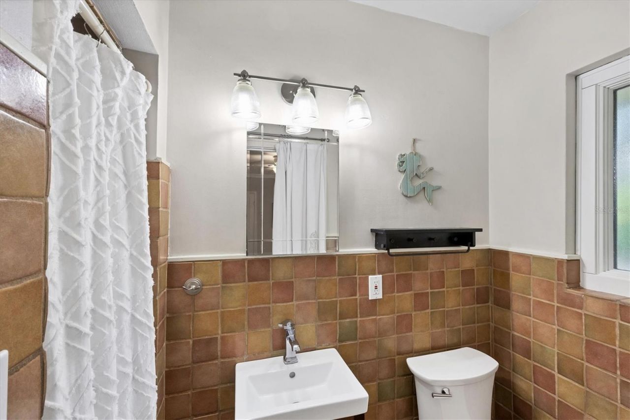 202 22nd Street W, Bradenton, FL 34205 Photo