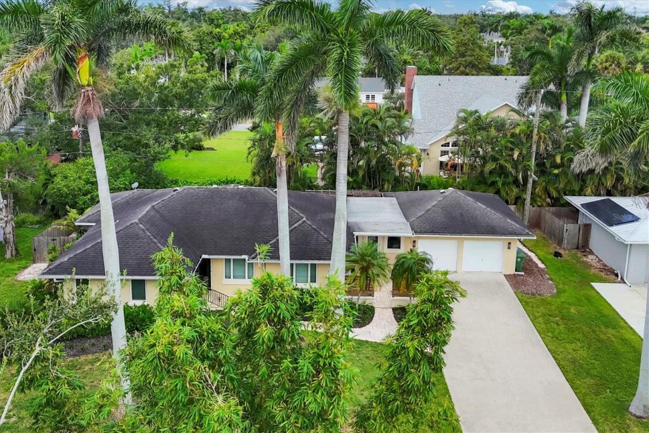 202 22nd Street W, Bradenton, FL 34205 Photo