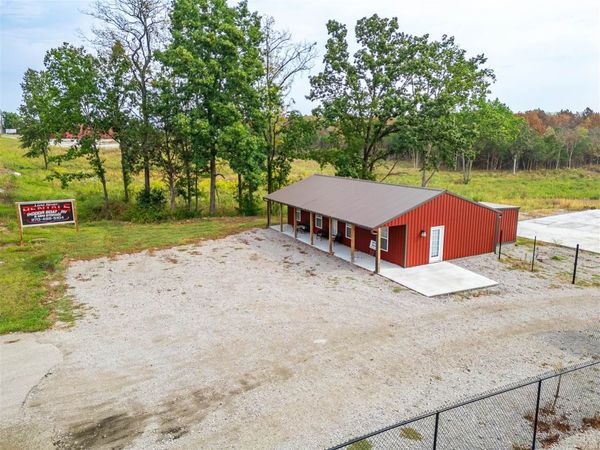 1810 Lewisburg Road, Russellville, KY 42276