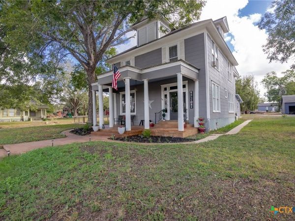 612 N Wilbern, Runge, TX 78151