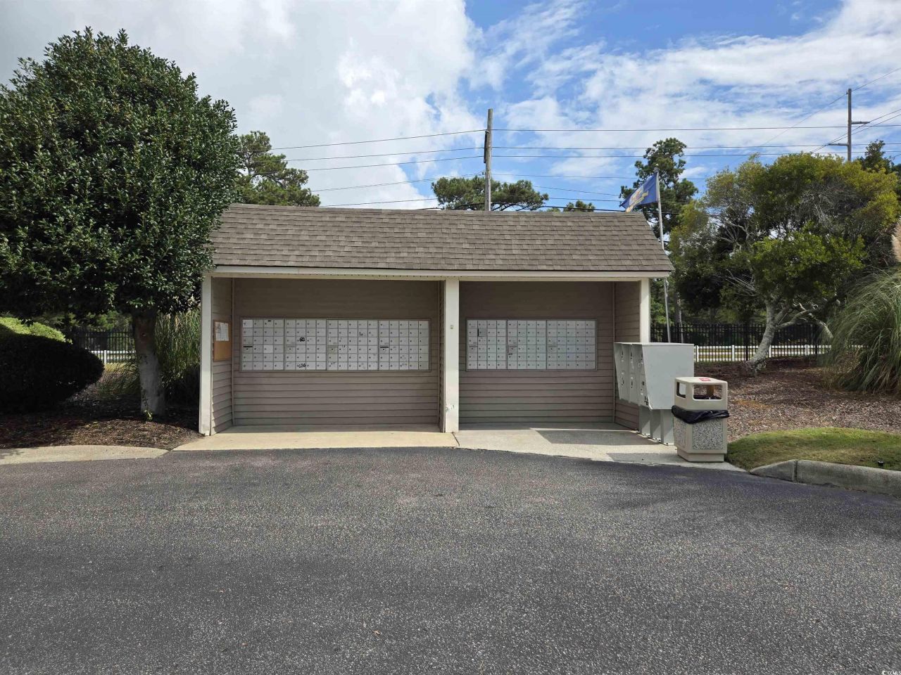 3795 Hitchcock Way Photo 29