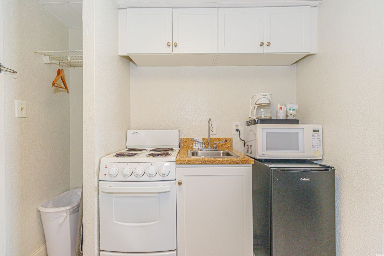 2207 S Ocean Blvd. Photo 17