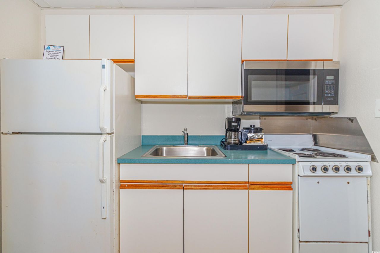 2207 S Ocean Blvd. Photo 13