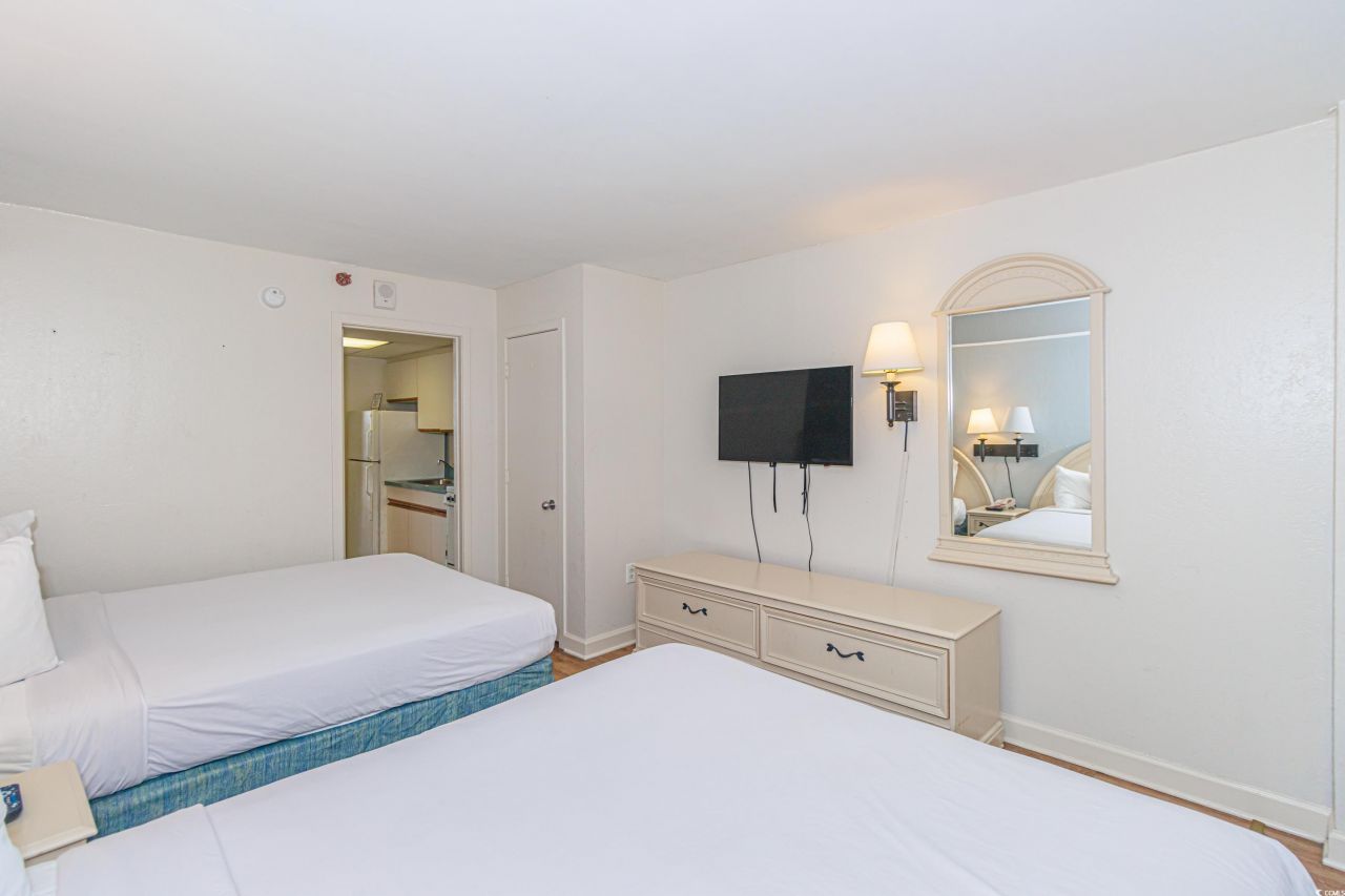 2207 S Ocean Blvd. Photo 9