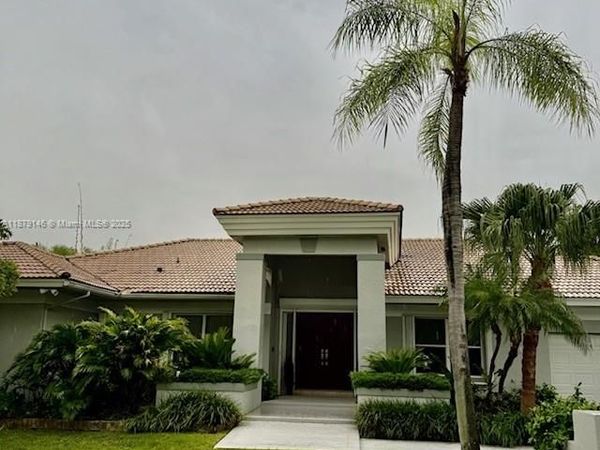 7425 SW 170th Ter, Palmetto Bay, FL 33157