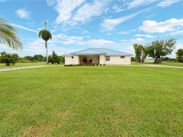 19275 SW 256th St, Unit 19275, Homestead, FL 33031