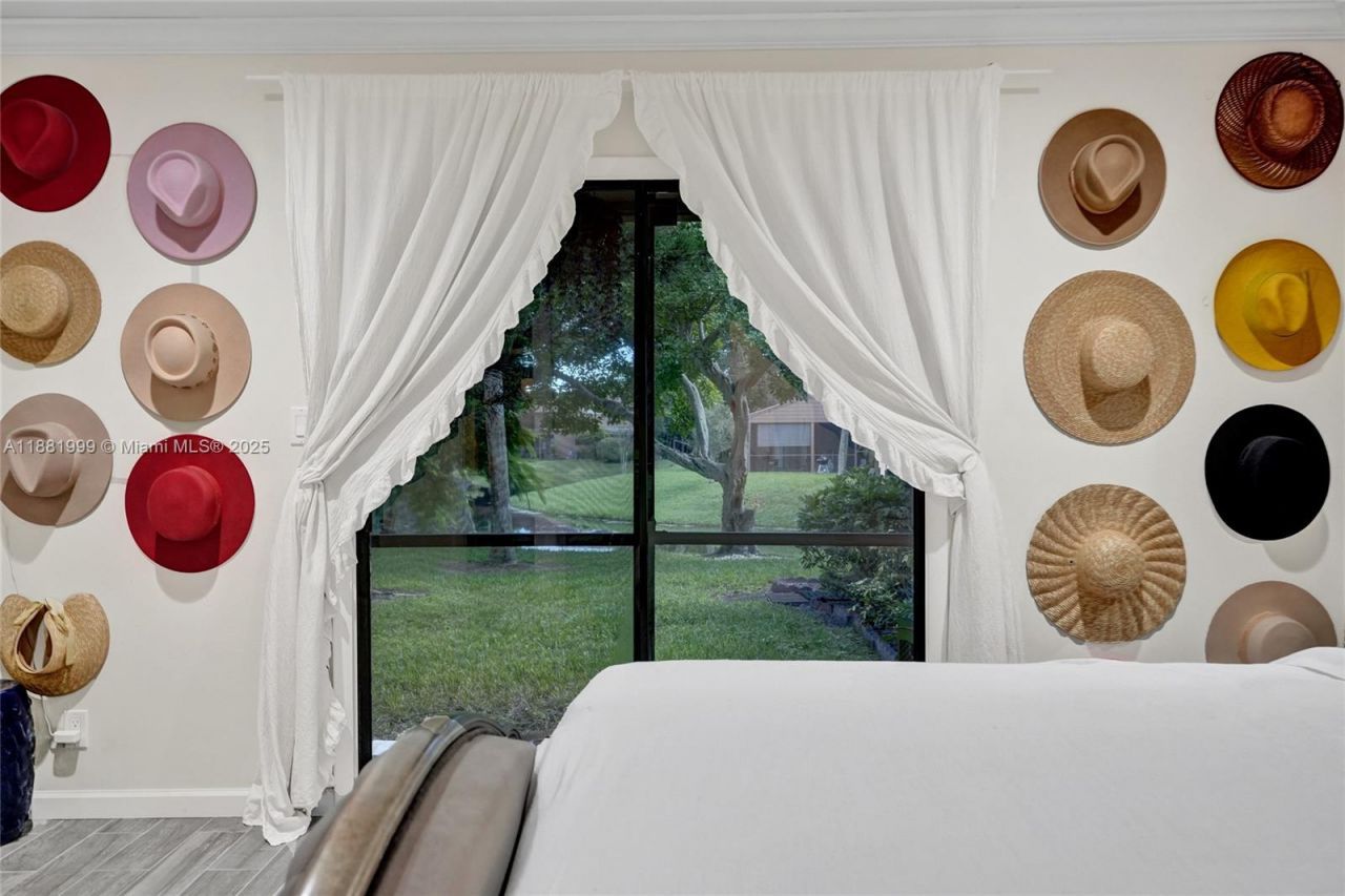 6188 Pine Tree Lane, Tamarac, FL 33319 Photo