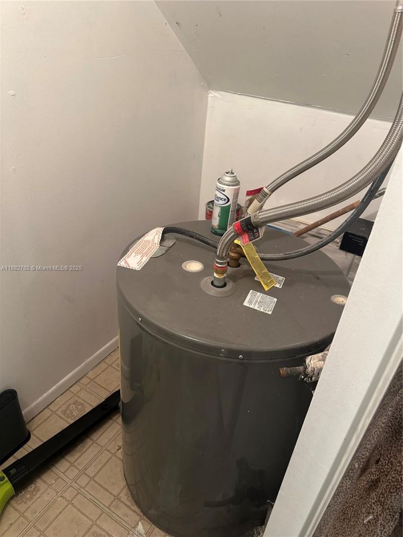 1624 NW 90th Way, Unit 1624, Pembroke Pines, FL 33024 Photo