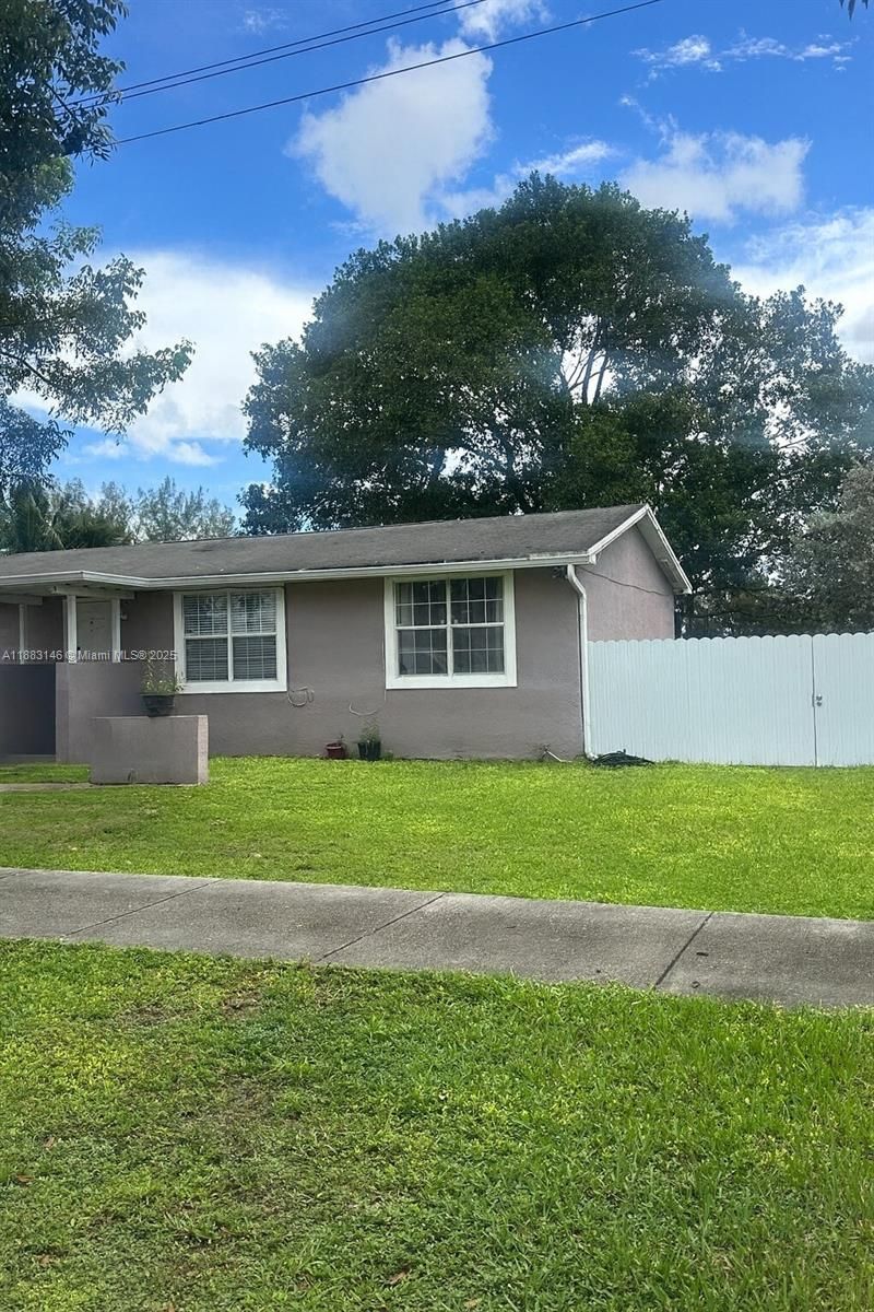 9571 NW 13th Ave, Miami, FL 33147 Photo