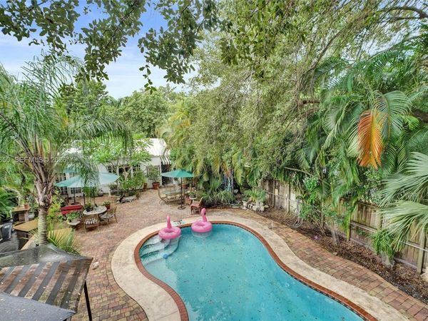 9156 NW 3rd Ave, Miami, FL 33150