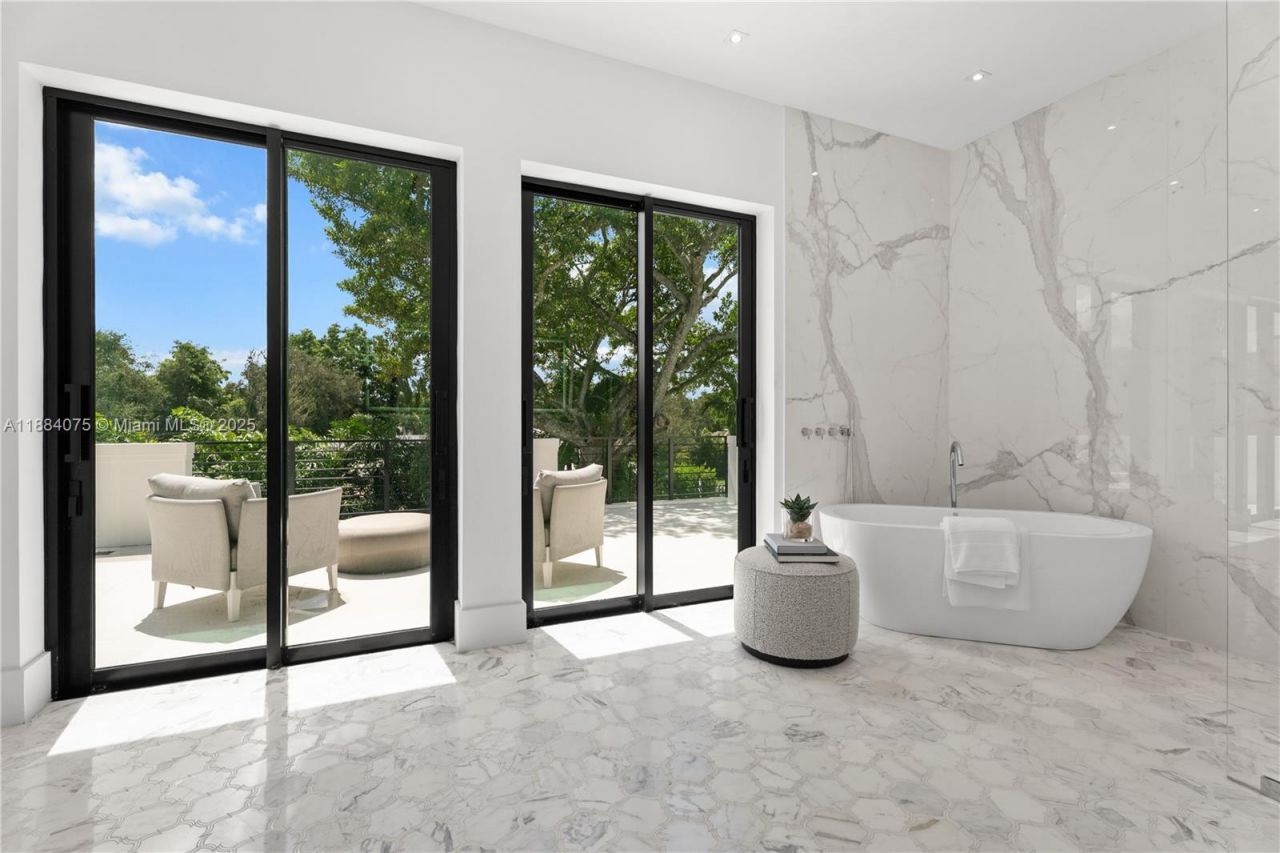 7001 SW 71st Ave, Miami, FL 33143 Photo