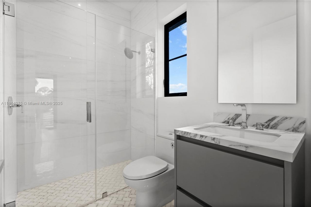 7001 SW 71st Ave, Miami, FL 33143 Photo