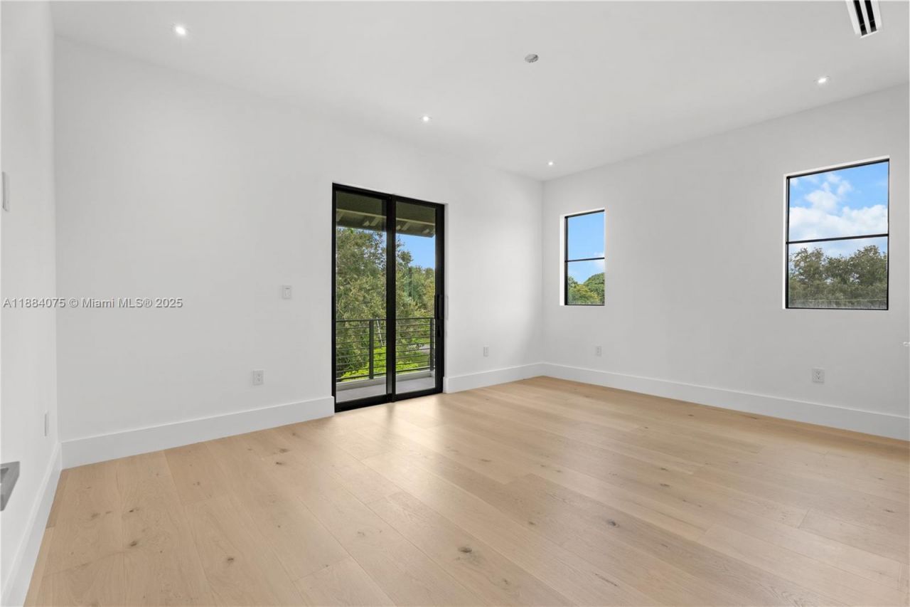 7001 SW 71st Ave, Miami, FL 33143 Photo