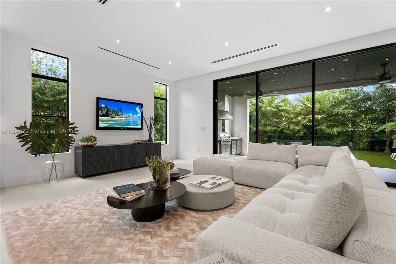 7001 SW 71st Ave, Miami, FL 33143 Photo