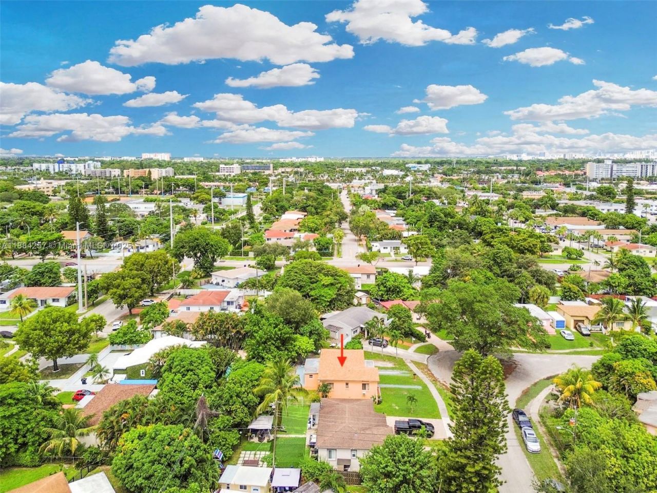 15770 NE 18th Ct, North Miami Beach, FL 33162 Photo