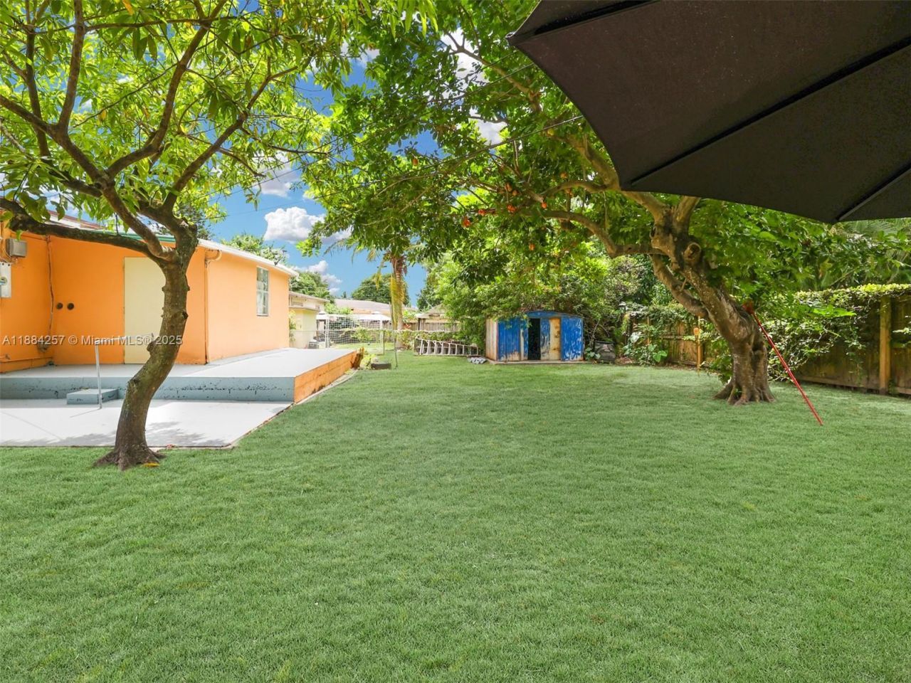 15770 NE 18th Ct, North Miami Beach, FL 33162 Photo