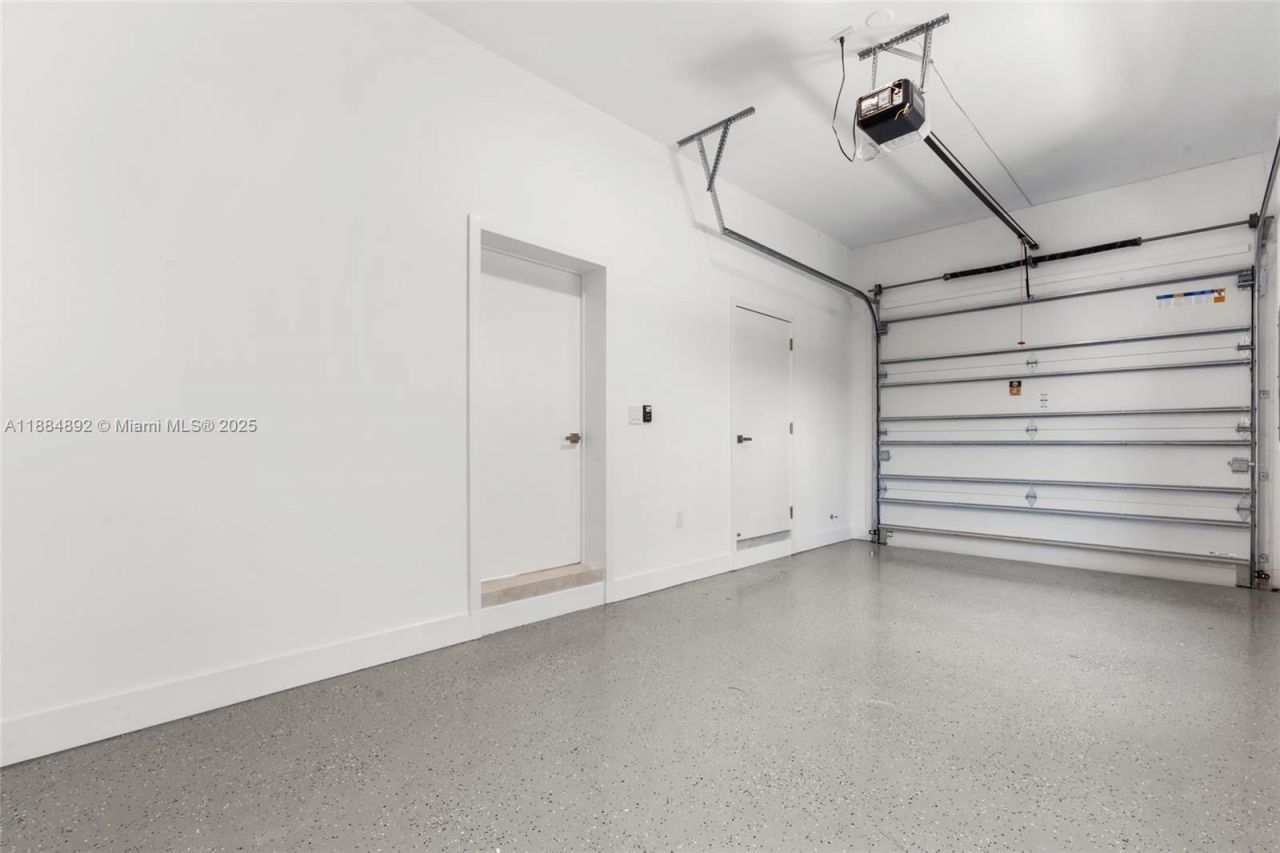 2523 Red Road, Coral Gables, FL 33134 Photo