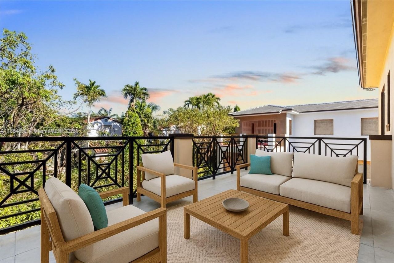 2523 Red Road, Coral Gables, FL 33134 Photo