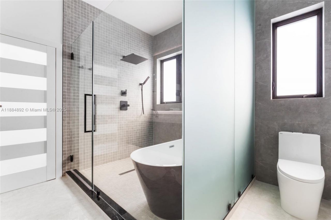 2523 Red Road, Coral Gables, FL 33134 Photo