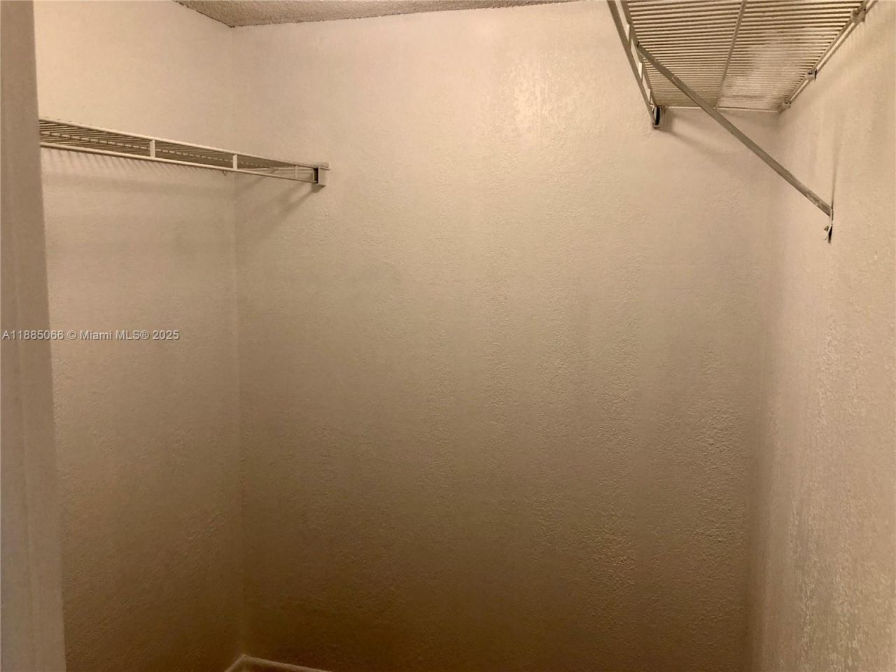 8121 SW 24th Ct, Unit 304, Davie, FL 33324 Photo