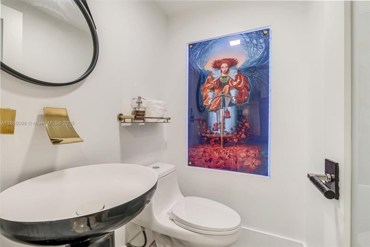 8761 SW 56th St, Miami, FL 33165 Photo