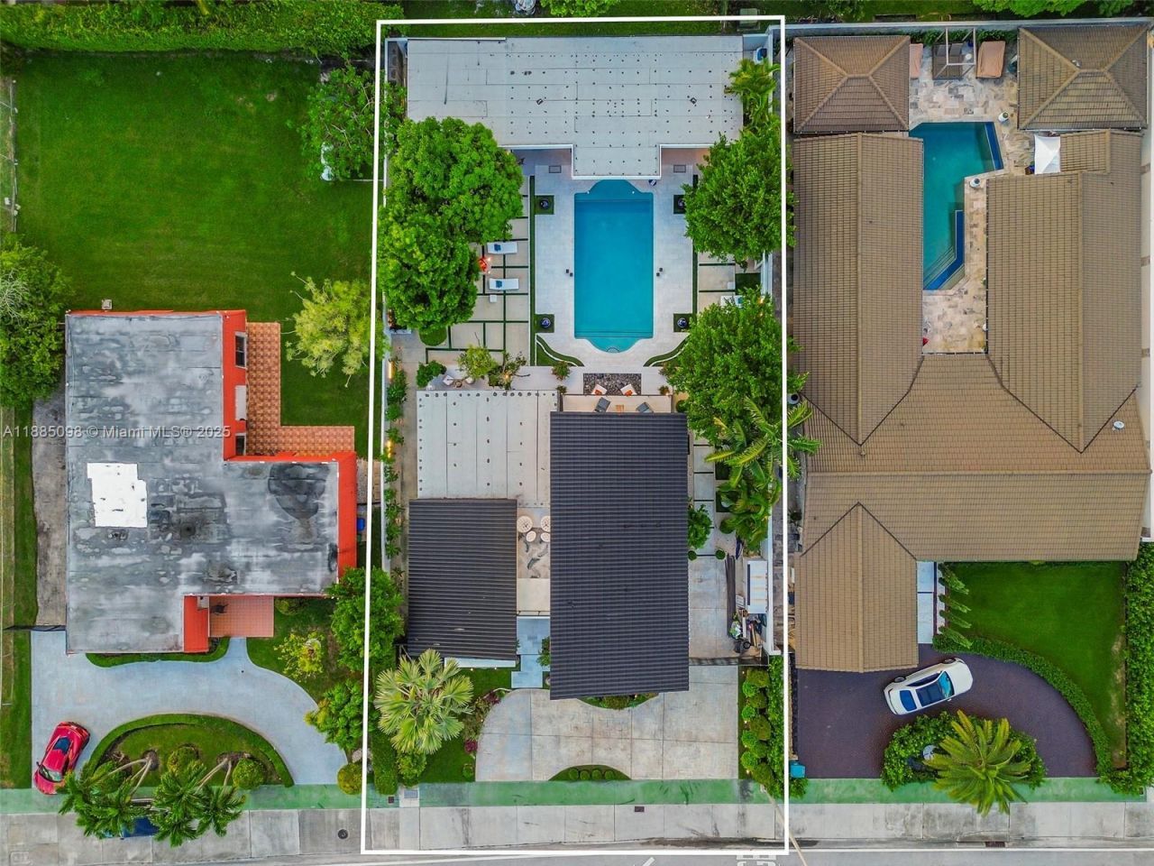 8761 SW 56th St, Miami, FL 33165 Photo