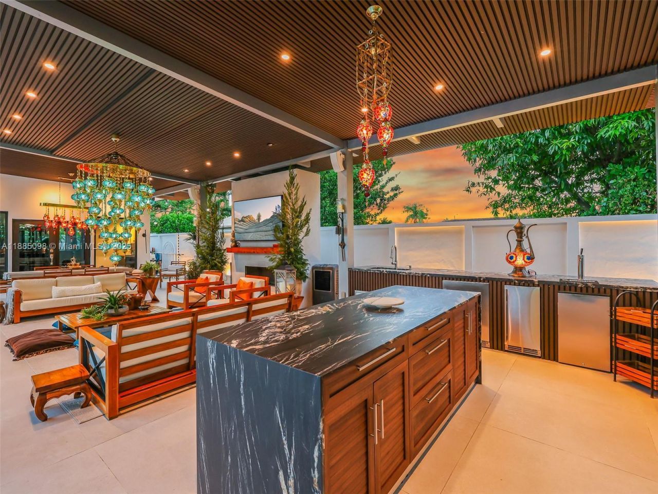 8761 SW 56th St, Miami, FL 33165 Photo