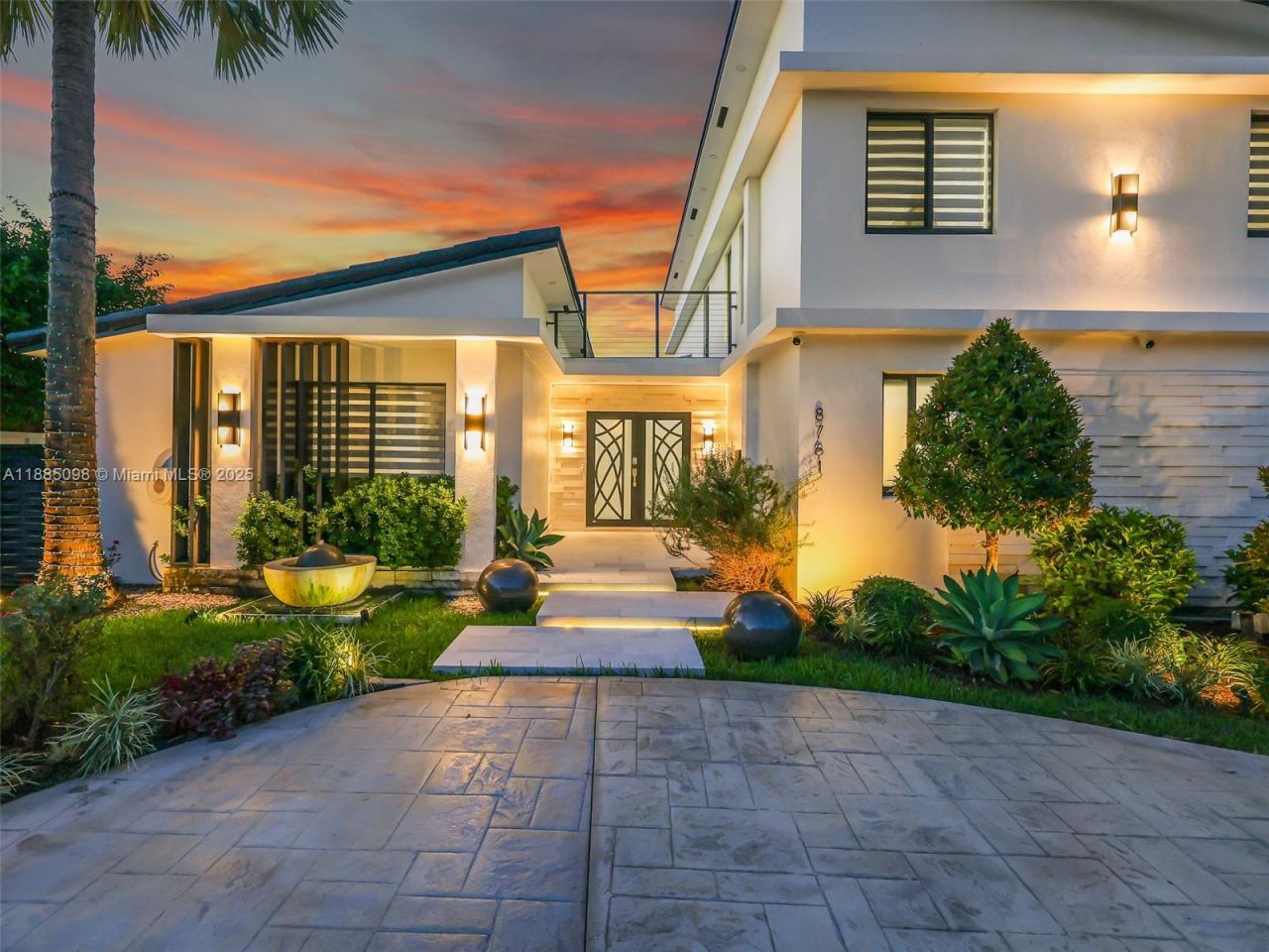 8761 SW 56th St, Miami, FL 33165 Photo