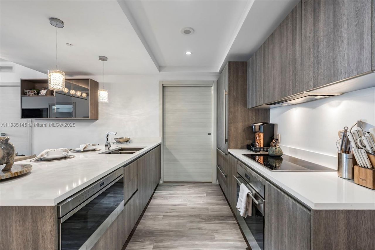 801 S Miami Ave, Unit 2810, Miami, FL 33130 Photo