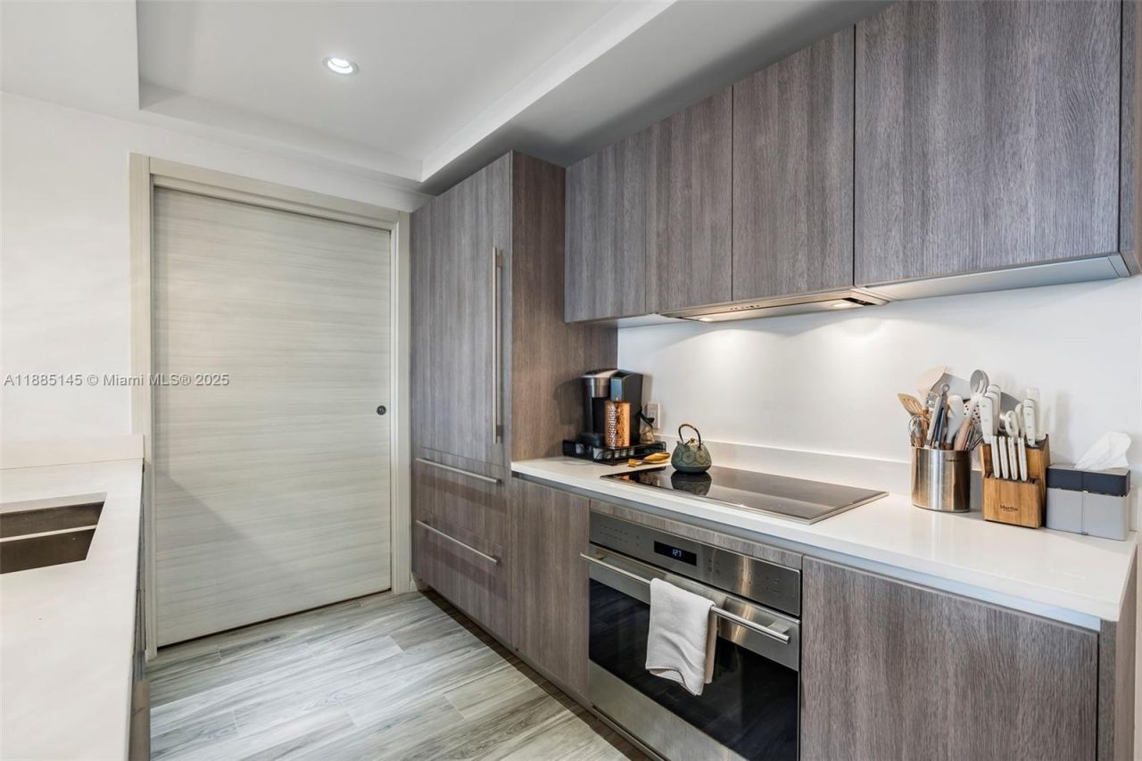 801 S Miami Ave, Unit 2810, Miami, FL 33130 Photo