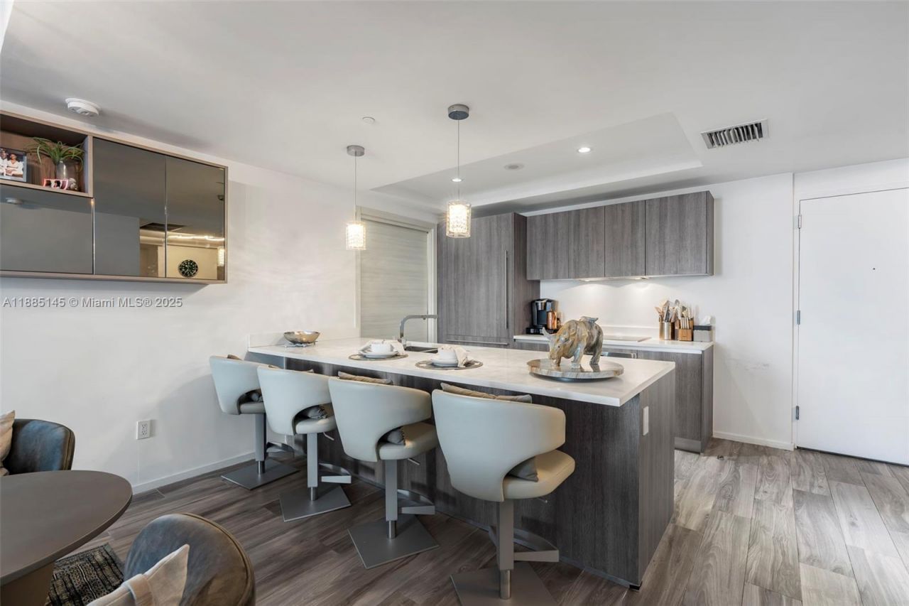 801 S Miami Ave, Unit 2810, Miami, FL 33130 Photo