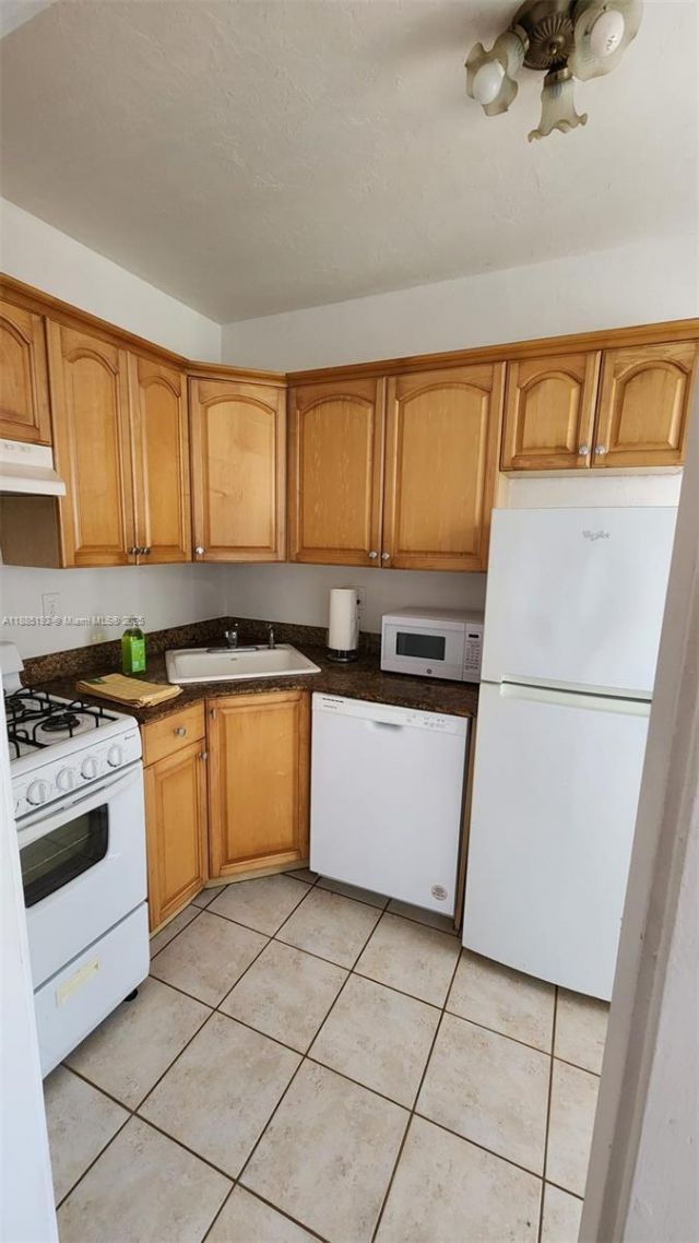 315 Eucalyptus St, Unit 6, West Palm Beach, FL 33401 Photo