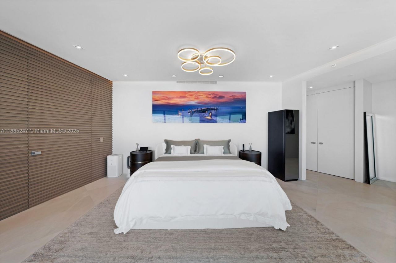 18555 Collins Ave, Unit 4405, Sunny Isles Beach, FL 33160 Photo