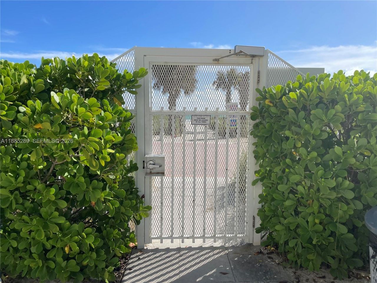 5005 Collins Ave, Unit 523, Miami Beach, FL 33140 Photo