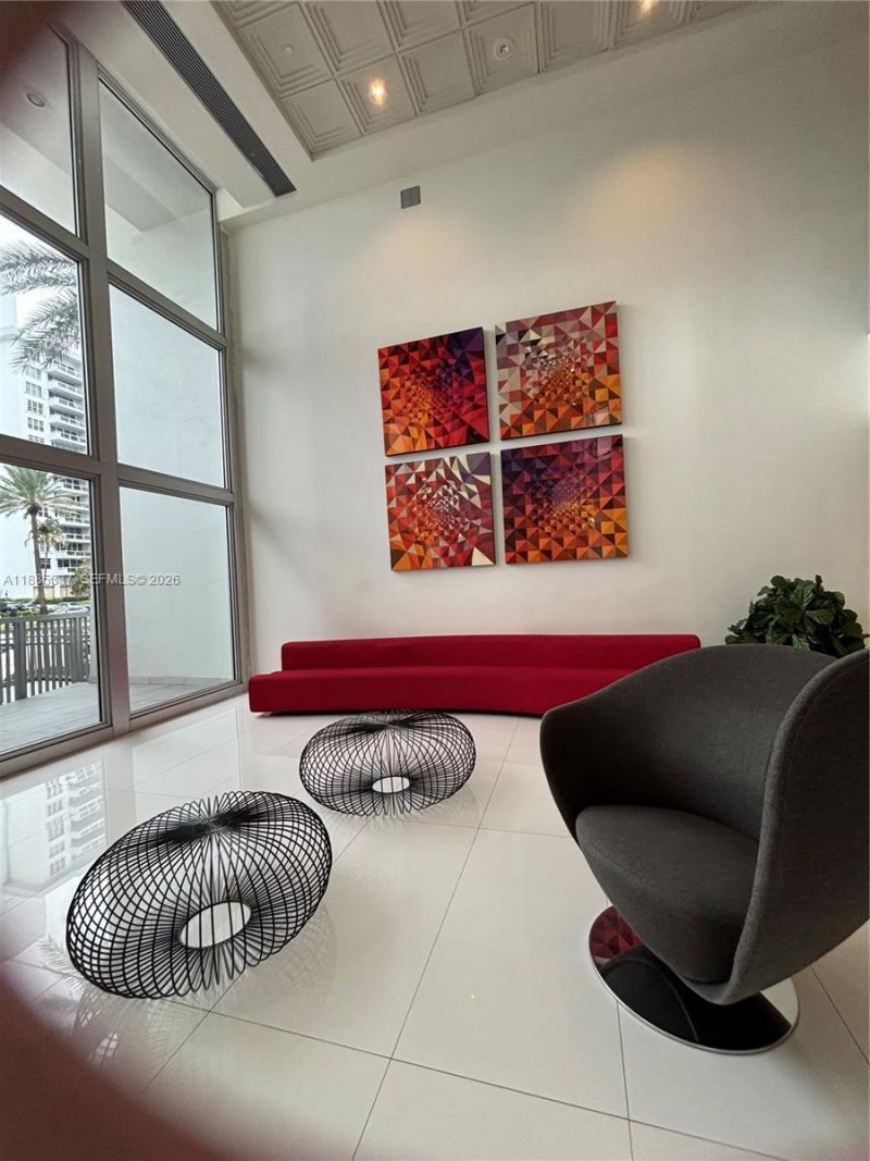 5701 Collins Ave, Unit 709, Miami Beach, FL 33140 Photo
